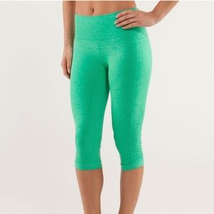 Lululemon In the Flow Crop